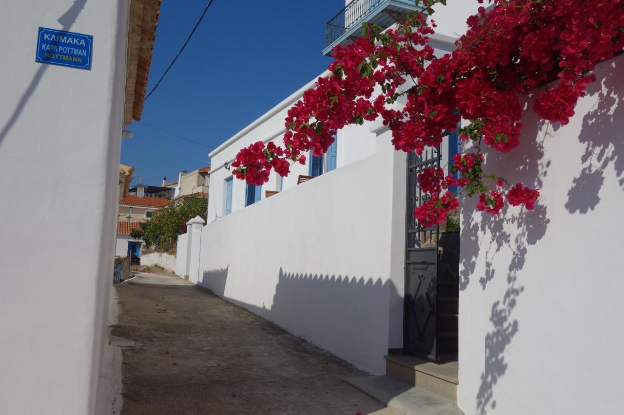 דירות Poros Town Panoramic View מראה חיצוני תמונה
