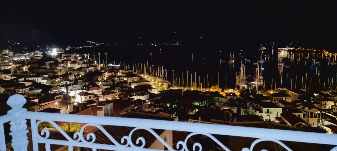 דירות Poros Town Panoramic View מראה חיצוני תמונה