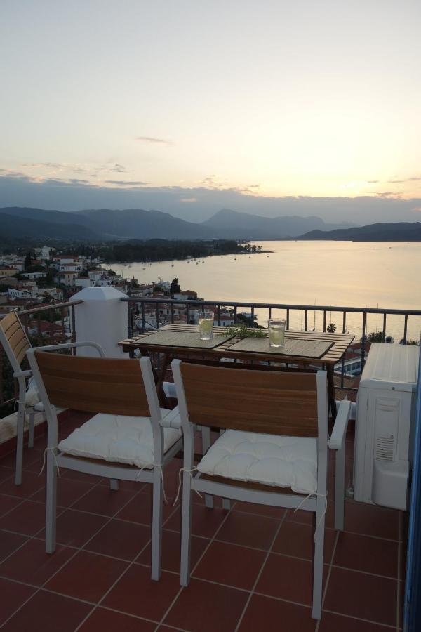 דירות Poros Town Panoramic View מראה חיצוני תמונה